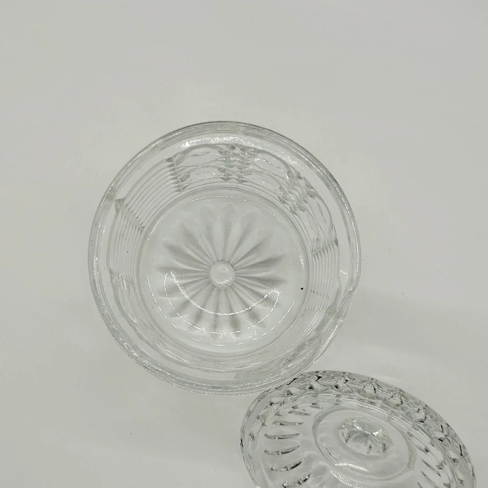 Vintage Federal Glass Pressed Glass Jelly Jar with Lid Diamond Starburst Pattern